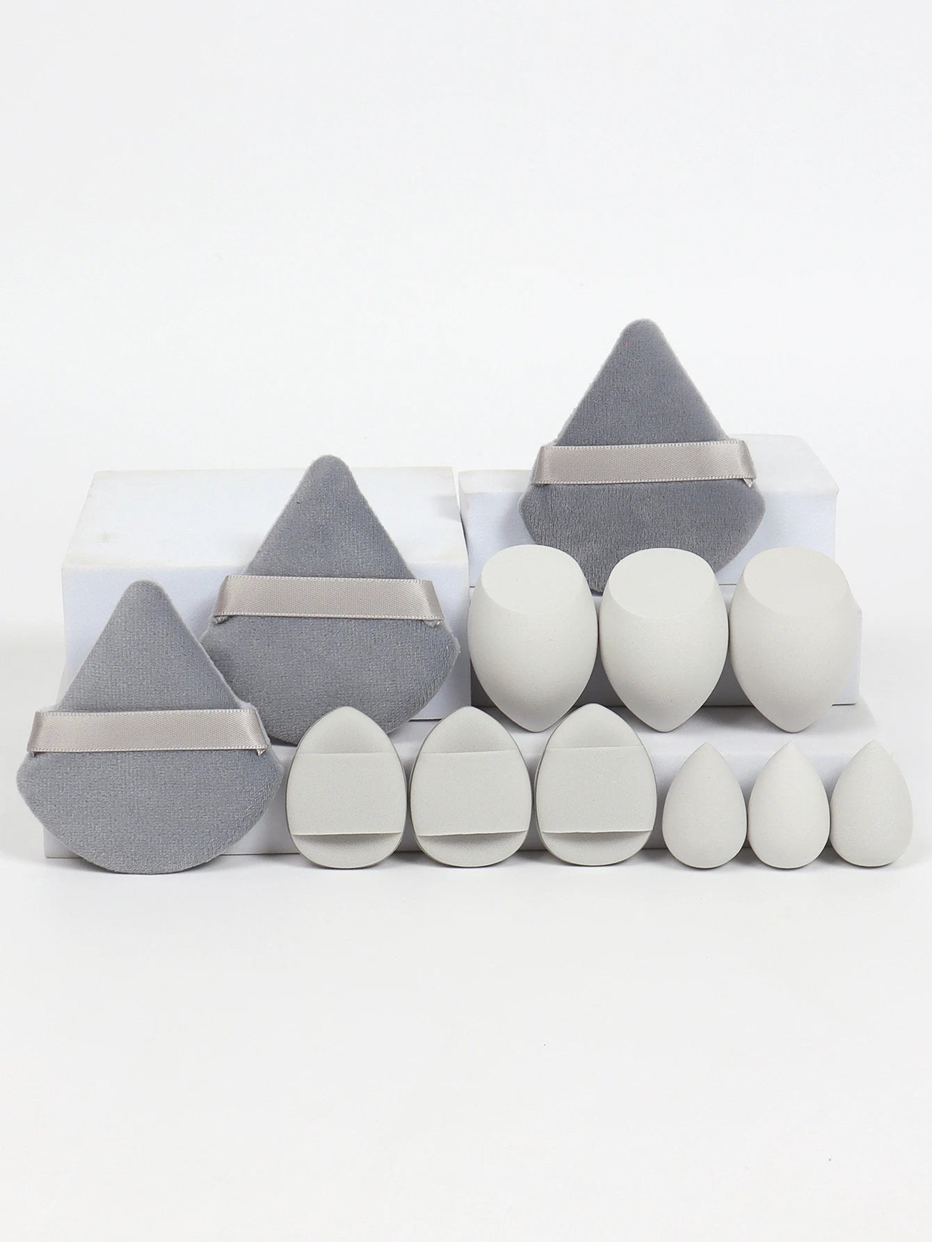 π 12-Piece All-Purpose Makeup Sponge Set π₯ Loose Powder Puffs + Air Cushion Puffs + Beauty Eggs β³ Professional Blend Kit